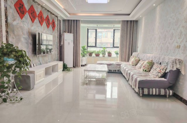 莱茵湖畔3室2厅120㎡49万二手房图片