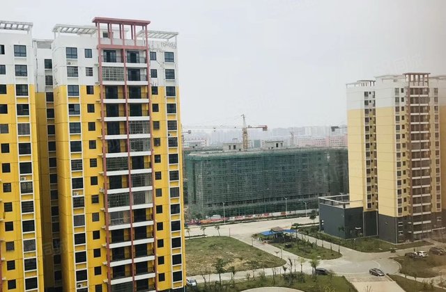 富民小区4室2厅120㎡48万二手房图片