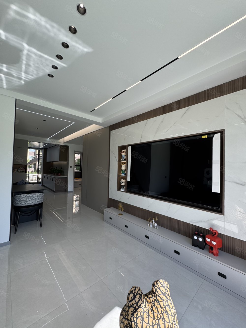 紫堤东郡2室2厅1卫82㎡南北49.8万