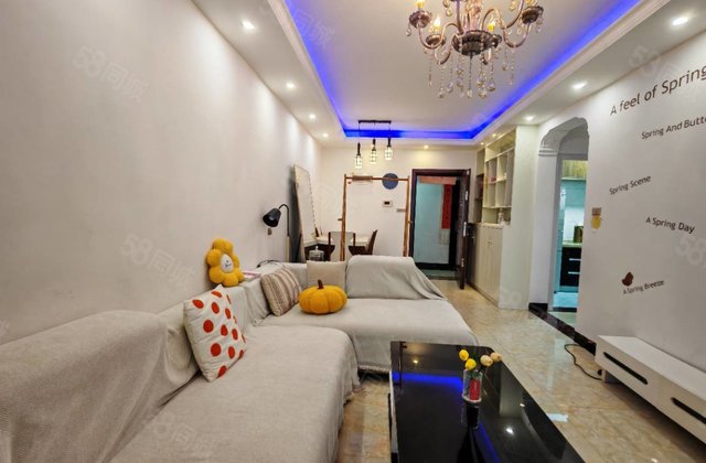 兴盛爱地社区2室2厅70.12㎡22.8万二手房图片