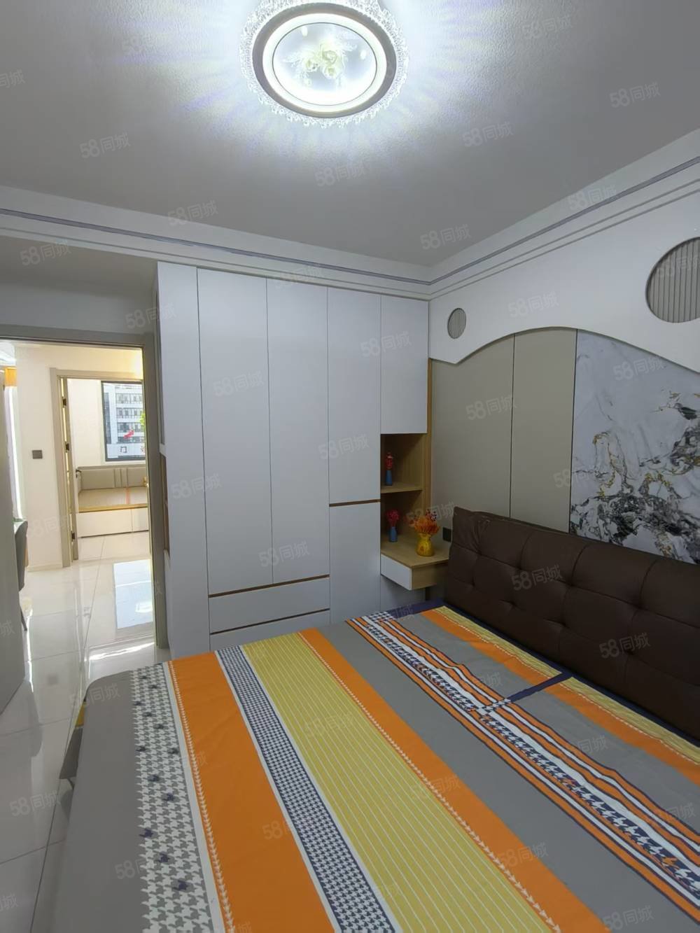 镇东花园2室1厅1卫77㎡南北30.8万