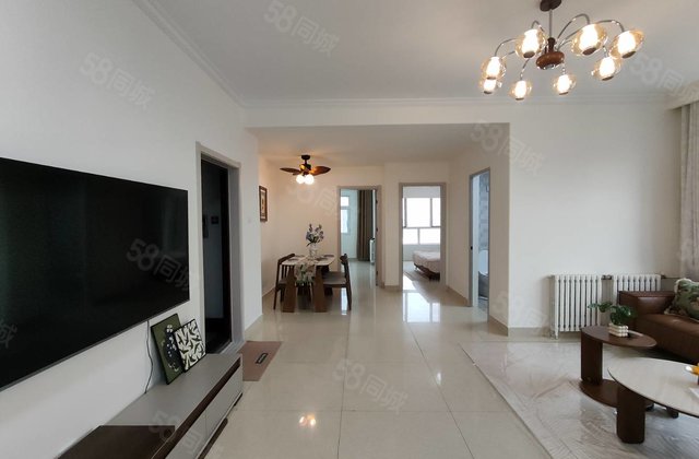 开发区高新文轩黄山壹品对过，，精装三室，带车位储藏室免大税