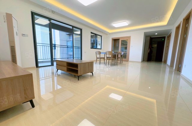 美的明湖4室2厅135.2㎡100万二手房图片