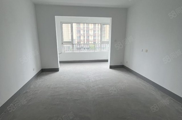 急售！一实验清风和庐 三室双卫 三叶草户型 随时看房有钥匙