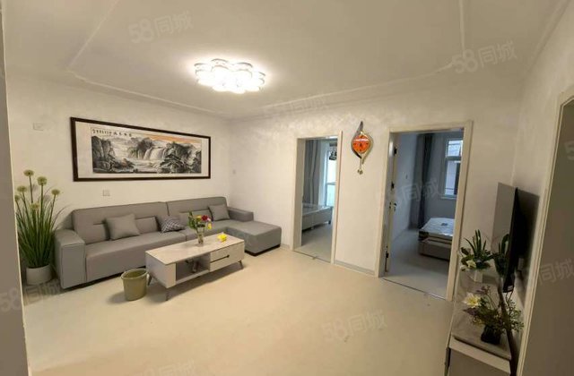 湖边 乐园 实验 湖北小区 一楼带院 精装修 电暖房