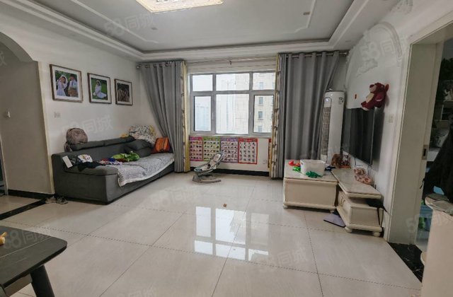 新出急售！区政府！孟达国际A3区 精装修带车位储 城市芳华