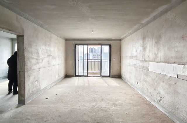 高台小区3室2厅132㎡46万二手房图片