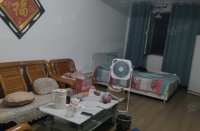 房东诚心卖 益民小区高层 板楼 近医院 朝南 看房方便