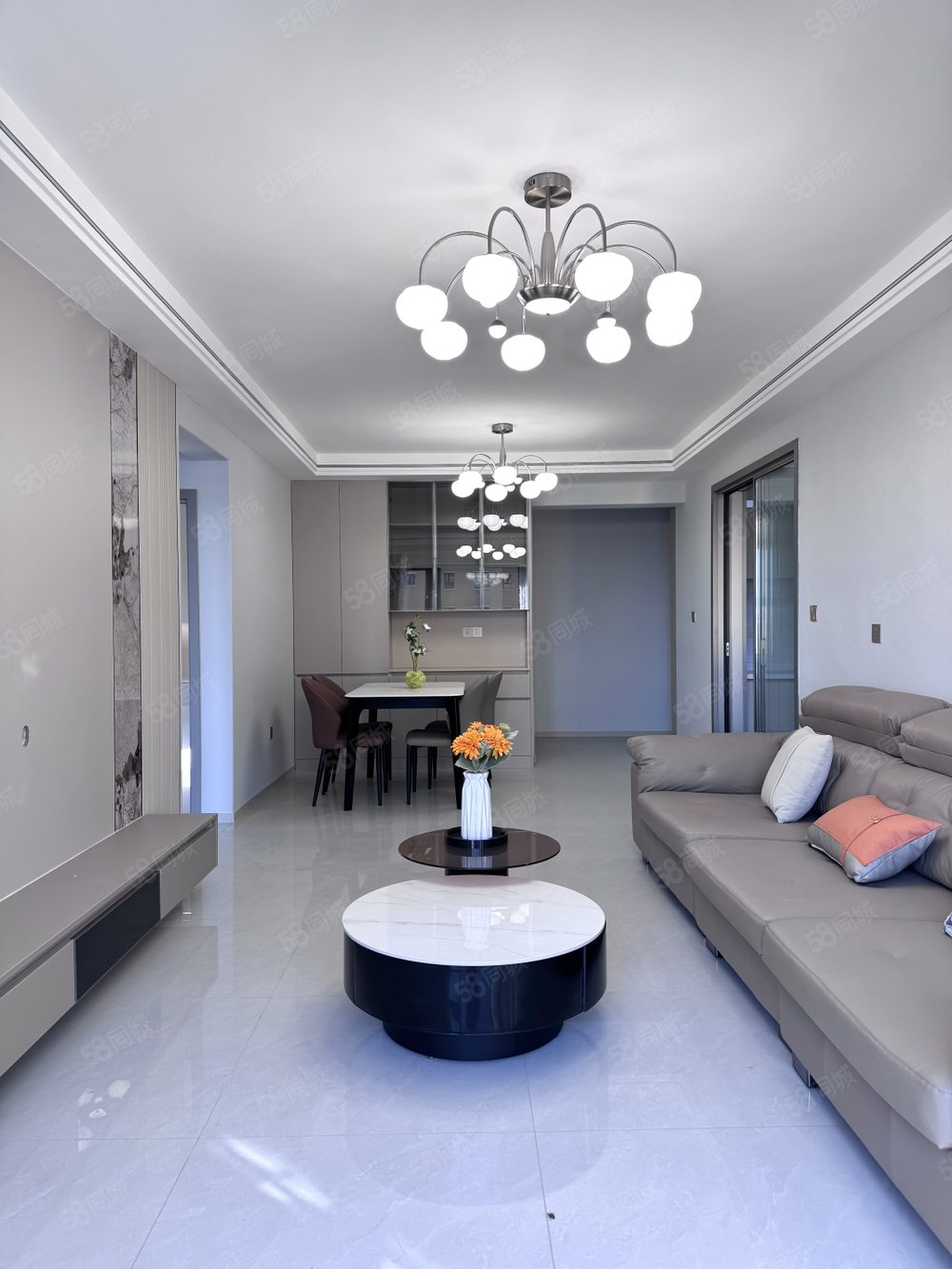 青湖铭城2室2厅1卫87㎡南北36.5万