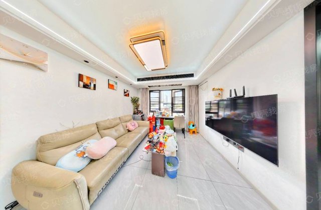 万科澜悦花园C区3室2厅90㎡185万二手房图片