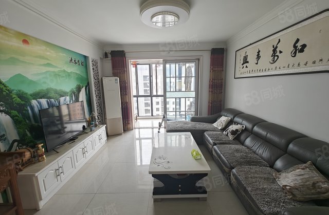 金泰领秀城3室2厅137㎡77.8万二手房图片