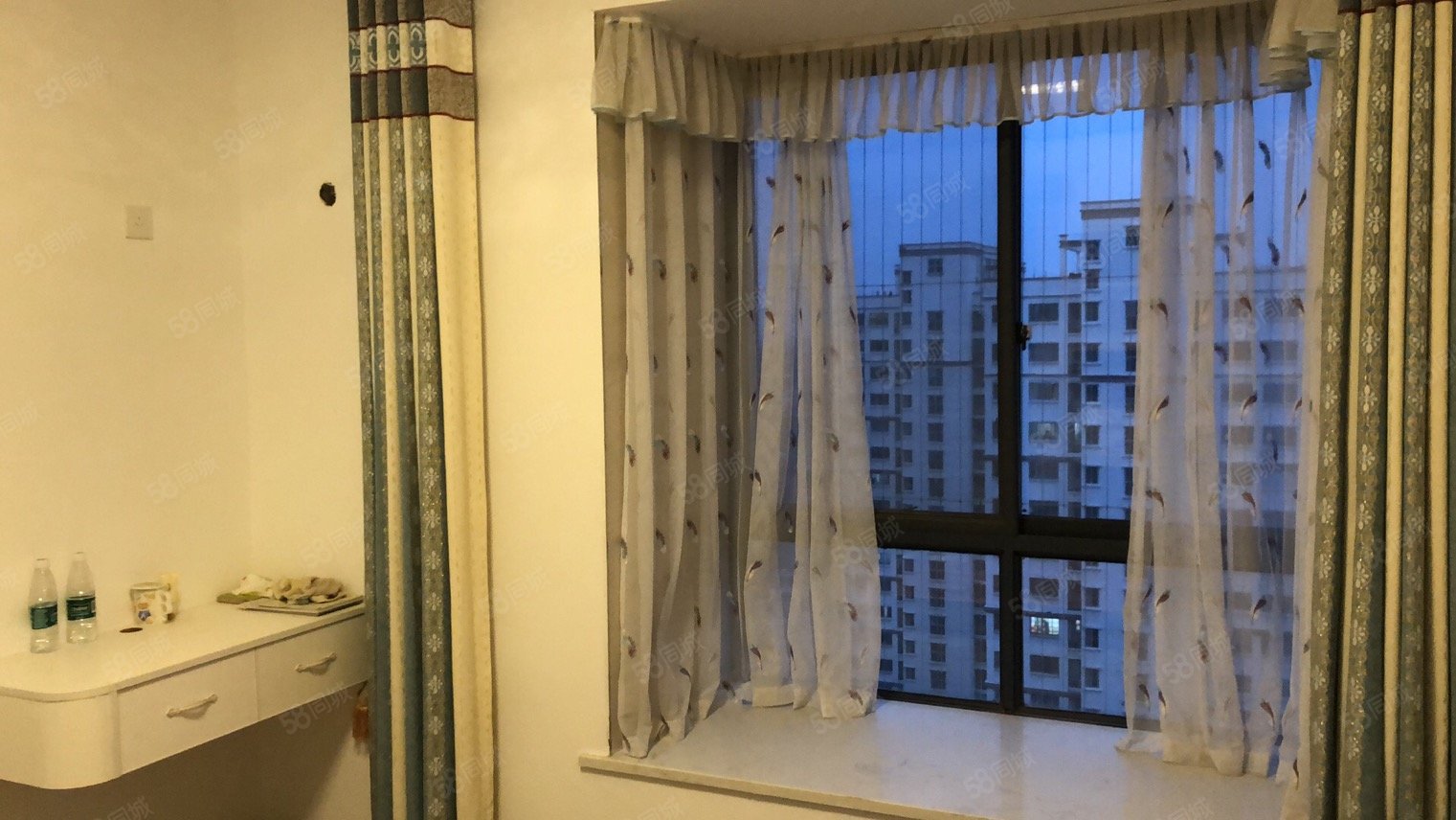 诺贝尔花园3室2厅2卫108.85㎡西59万