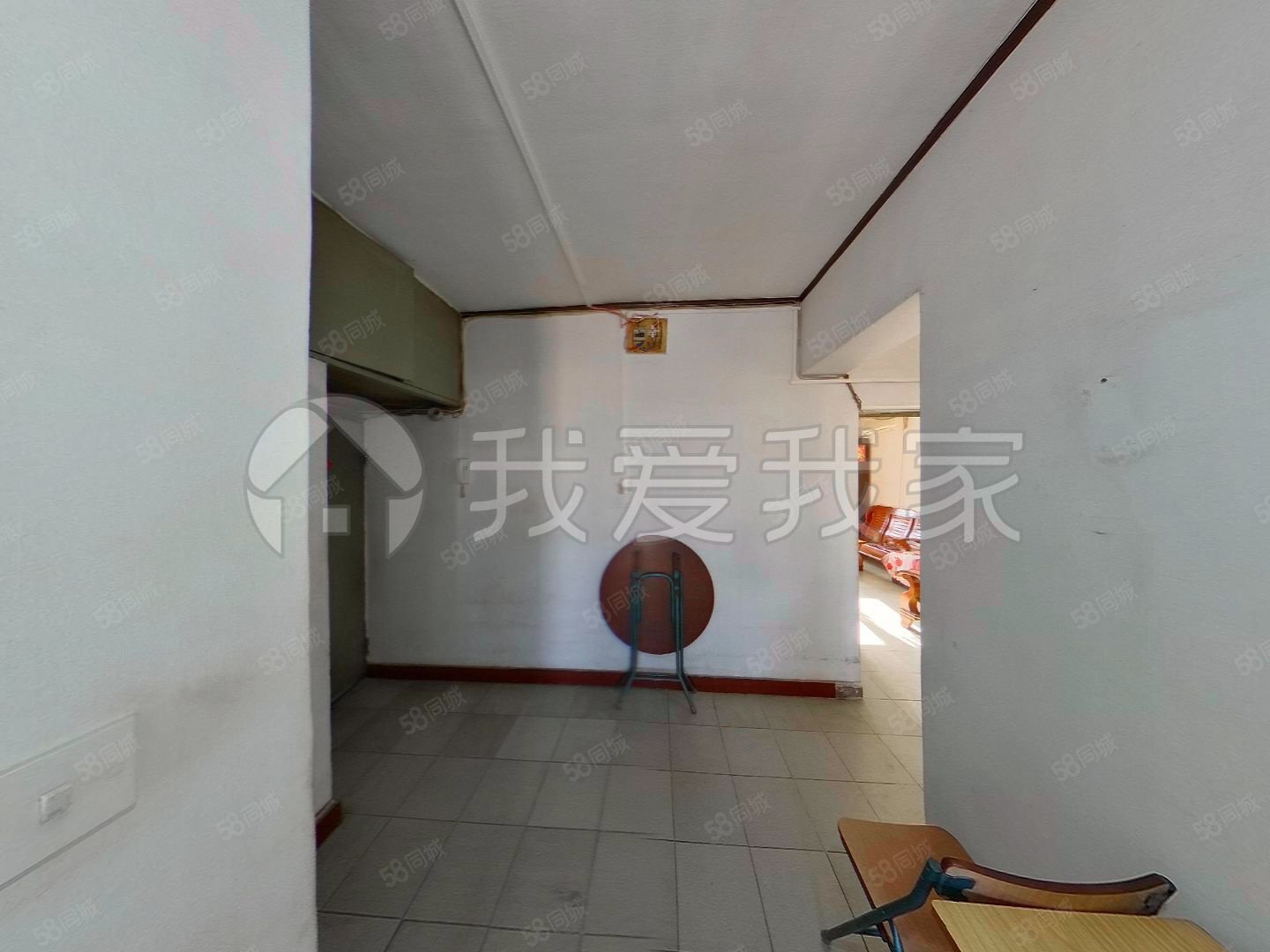 古城街道燕山水泥廠社區(qū)2室1廳1衛(wèi)56.59㎡南北129萬(wàn)