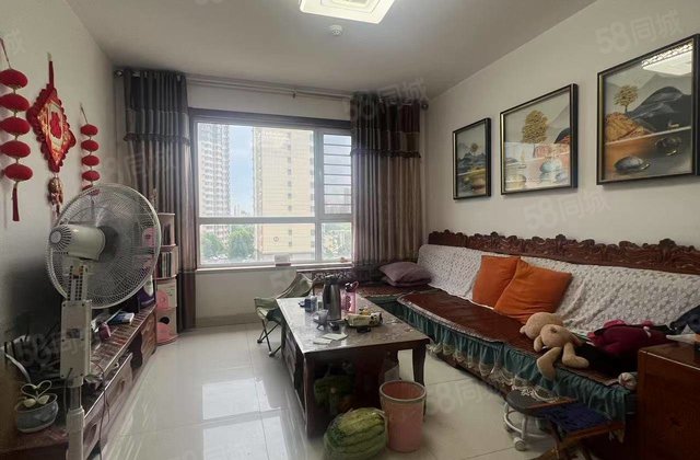 英特 六中 御景王宅 精装电梯房 正规三室 免大税 可按揭