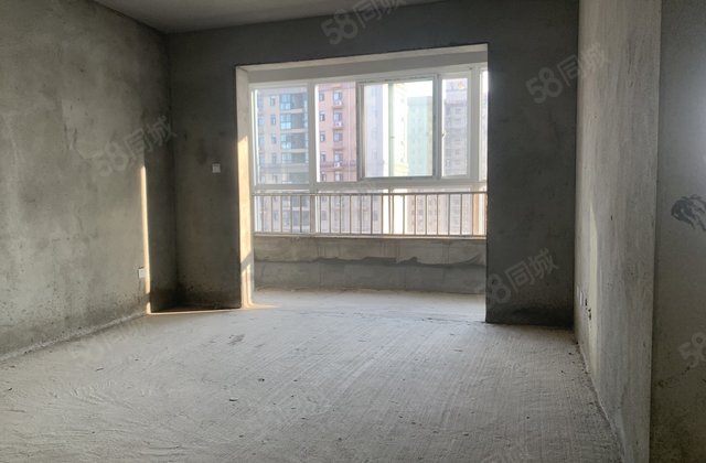 南阳1三室二手房网