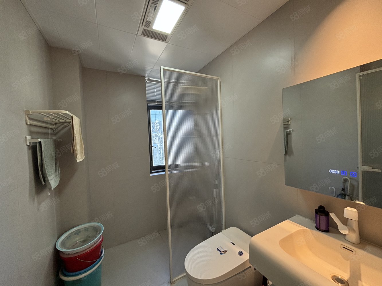 德和领秀广场4室2厅2卫140㎡南北173万