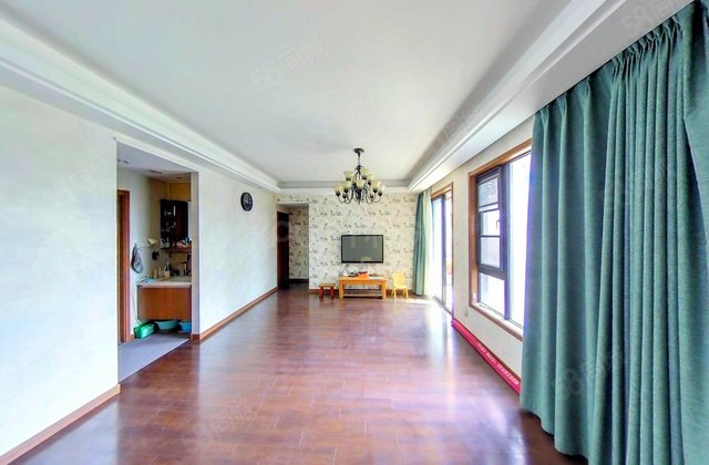 万科美景龙堂3室2厅125.98㎡136万二手房图片