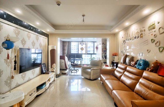 中德英伦联邦(B区)3室2厅89.04㎡168万二手房图片