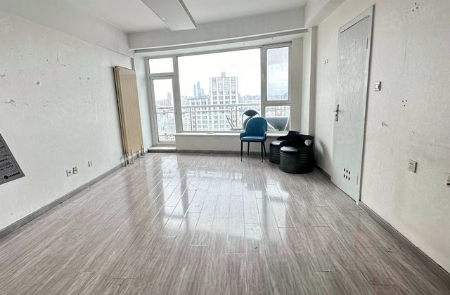 天兴罗斯福国际大厦1室1厅63.45㎡66万二手房图片