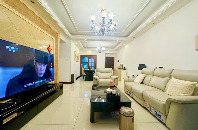 保利花园二期3室2厅112.89㎡290万二手房图片