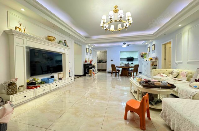 容桂碧桂园4室2厅163.91㎡126万二手房图片