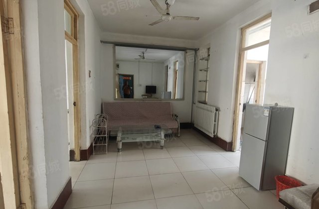 金鼎公园附近 育新苑 新区花园 好楼层诚信出售有钥匙