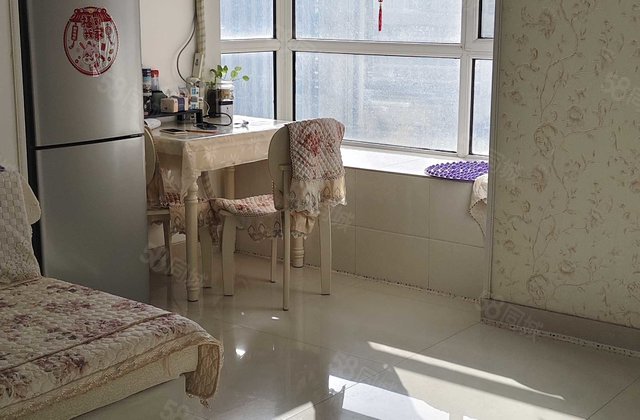 看房随时荣盛水岸花语 电梯房诚心出售送地下室价格可议房东直卖