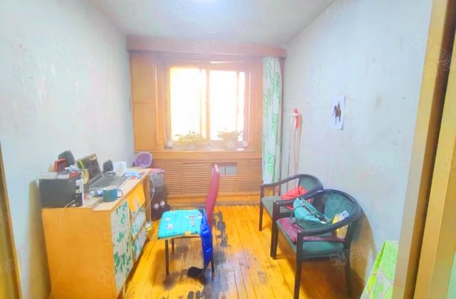 半导体宿舍2室1厅71㎡60万二手房图片