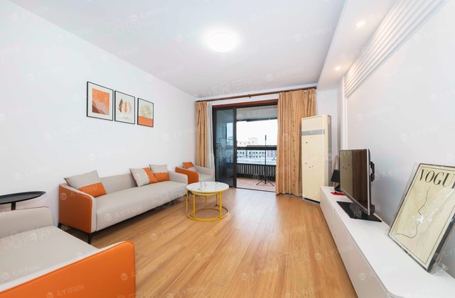 九城湖滨2室2厅95.39㎡398万二手房图片