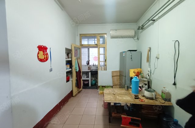 老文轩孝心1楼带院免大税可按揭电业局三院龙山 外国语