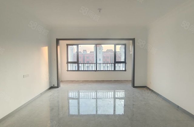 碧桂园星钻4室2厅143㎡115万二手房图片