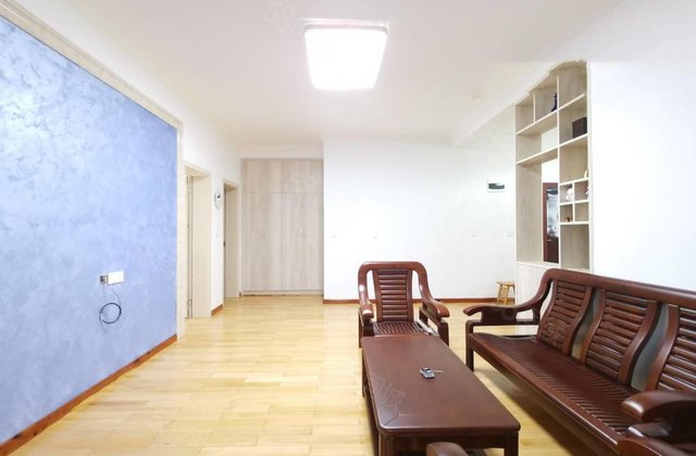 市政府小区3室2厅98.6㎡85万二手房图片