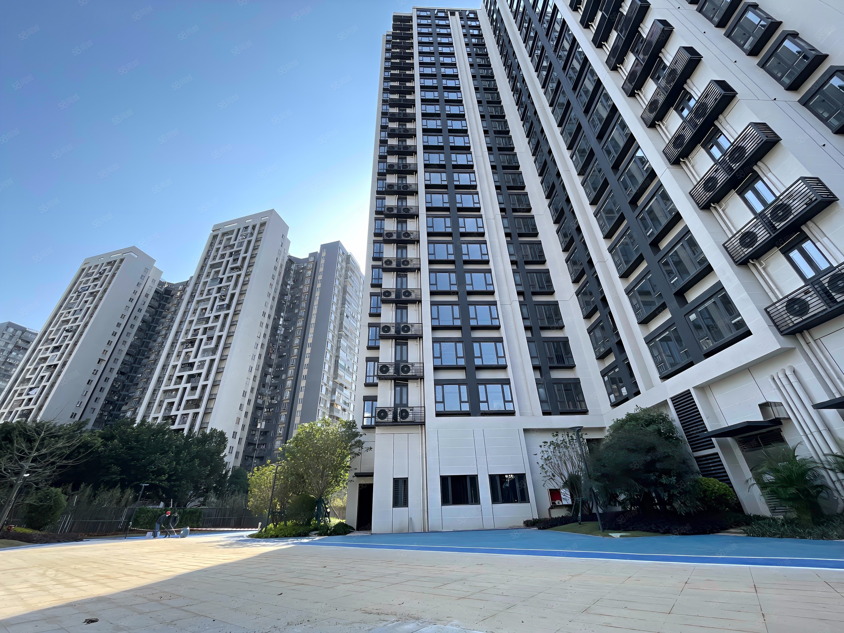 金地天河峯睿内转单位次顶楼单价6字笋到爆