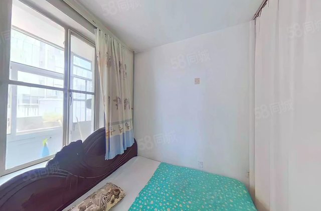 南岔子街小区2室1厅60㎡75万二手房图片