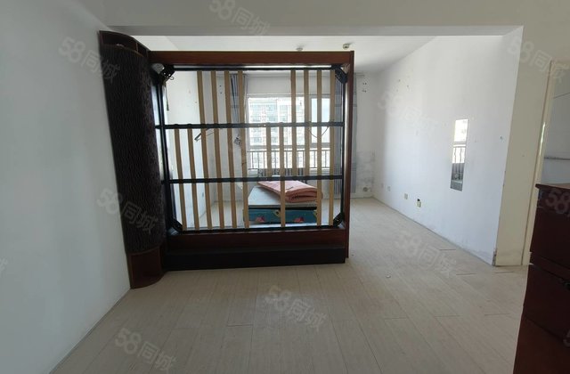 东昌湖周边 小区新 南北通透 满二 带电梯 双卫 近医院