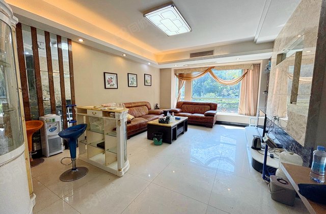 汇江假日花园3室3厅163.22㎡150万二手房图片