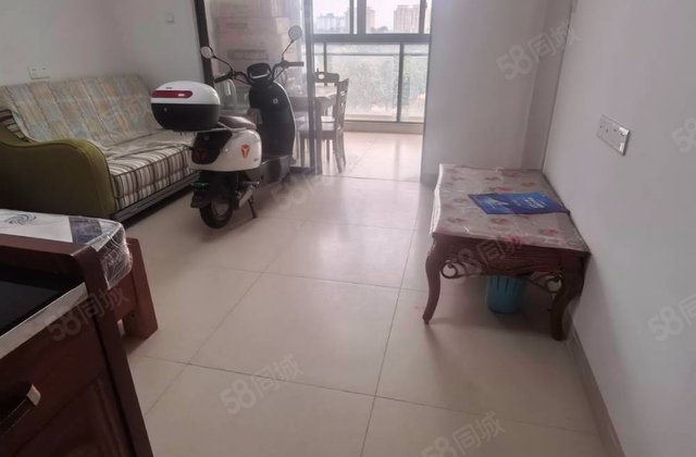 金手指高尔夫温泉小镇1室1厅45㎡28万二手房图片