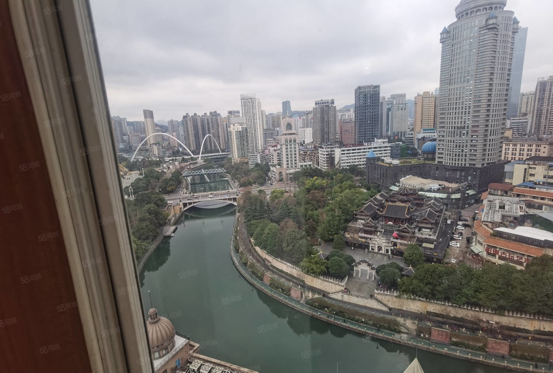 190万只卖三天新华路箭道街南浦大厦172平电梯房