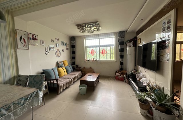 113平 简单装修 南北通透 3室2厅 房东急置换 诚意买房