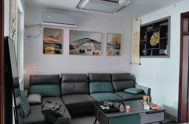 双力小区(北区1 14号楼)精装好房，全款直卖。