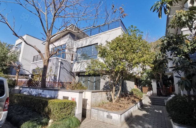 中骏御景台丨联排别墅丨初次见面丨欢迎预约看房丨,绿舟路58弄-上海58