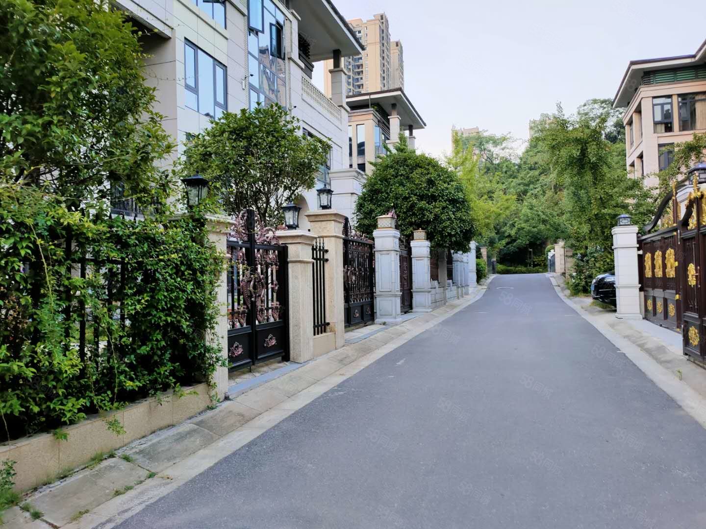 低于市场价50万 天麓尚层 类独栋边户别墅 环境优美,天麓-长沙58同城