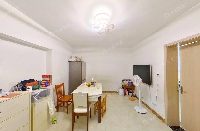 和睦新村2室1厅58.85㎡133万二手房图片