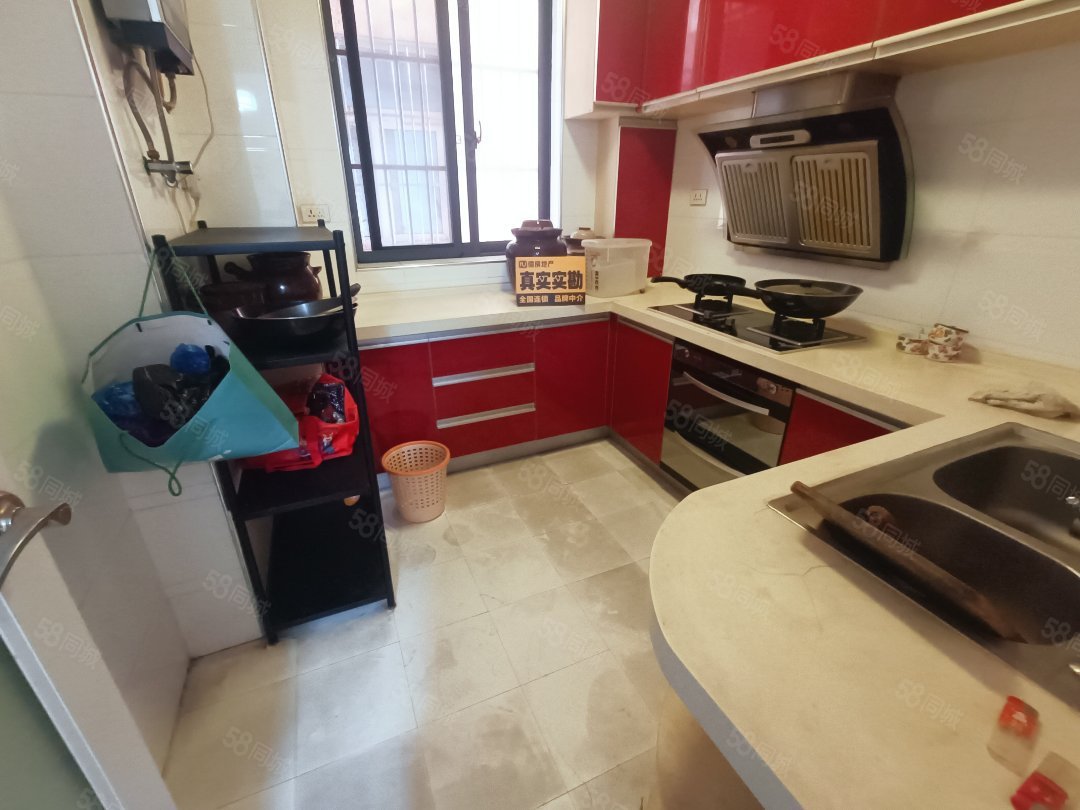 大都会广场3室2厅2卫124㎡南北79.8万