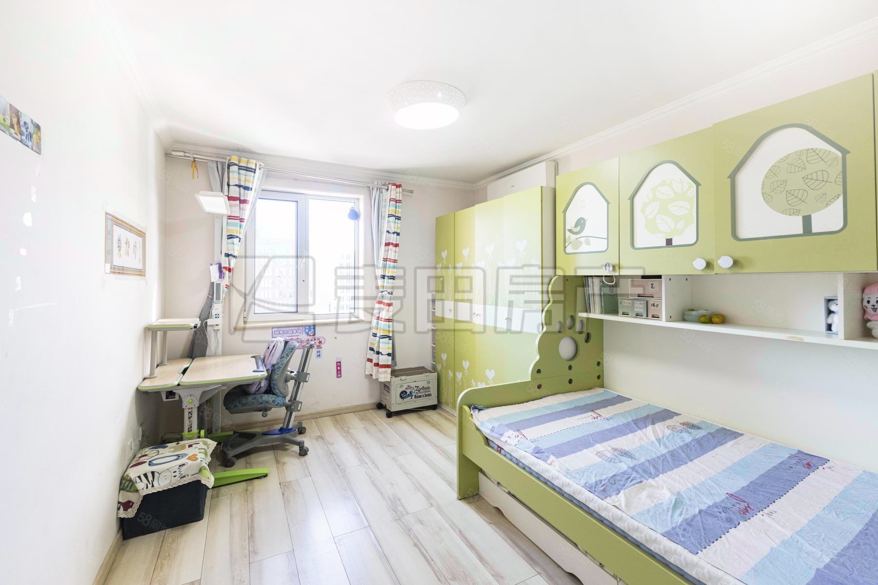 曙光花園望山園2室1廳1衛(wèi)114.98㎡西南790萬(wàn)