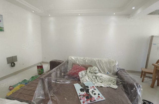 香江对过 电梯洋房 房东用钱急售 免大税 送储 向阳 实验