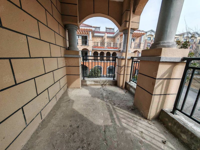 东边户 一拖三 带俩露台 价可聊,中国水城香水湾(别墅)-宿迁58同城