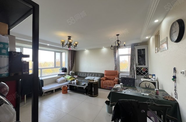 急售 龙湾二期 电梯洋房 边户 带车储