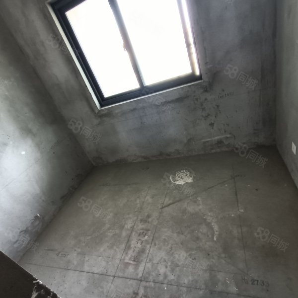 文旅紫薇府3室2厅2卫132㎡南北130万