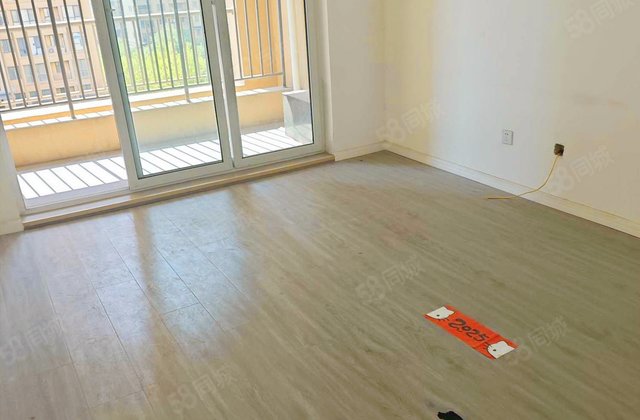 浩华香颂国际城2室2厅87.7㎡75万二手房图片